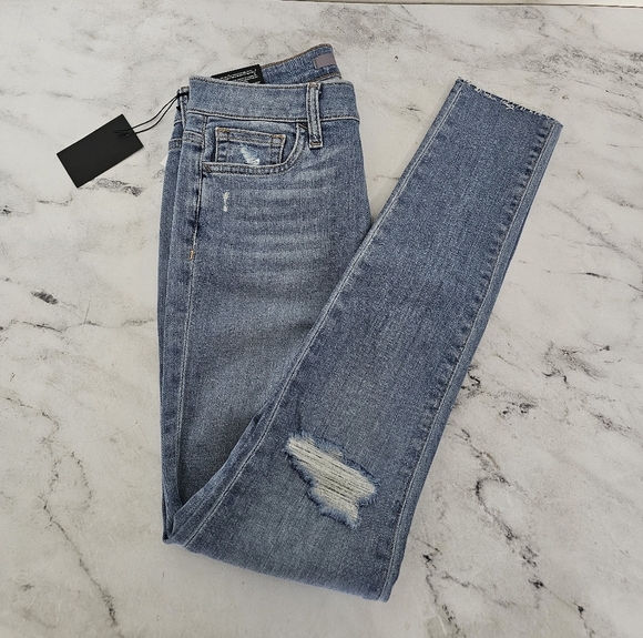 Joe's Jeans Mid Rise Skinny Ankle Distressed Blue Jeans 25 NWT - Picture 4 of 9